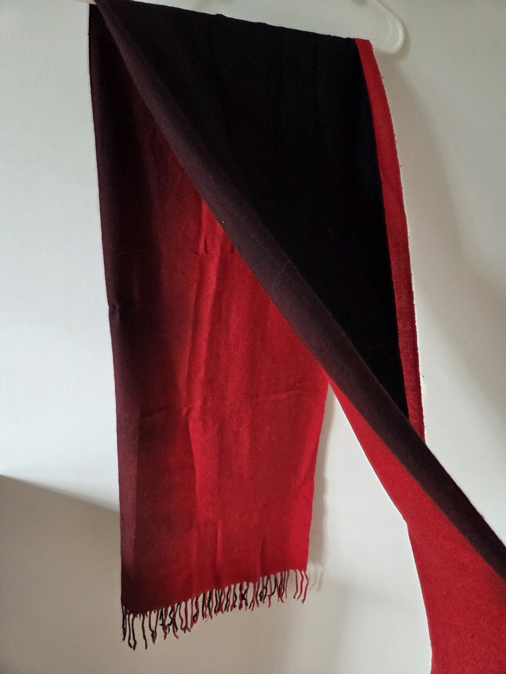 ​Vintage Pashmina Black Red Ombre Cashmere Silk Reversible Scarf Shawl Wrap